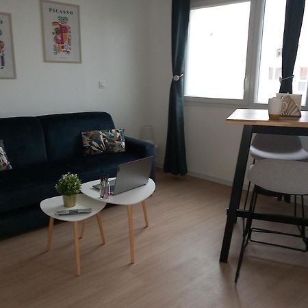 Studio Cergy 5 Min De La Gare Room photo